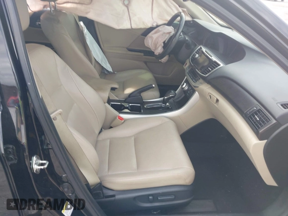 2013 Honda Accord EX-L with VIN 1HGCR2F84DA104925, listed as a IAAI auction lot 42136956 with Not Provided miles and . Bid and sale history available at DreamBid. Image 5.