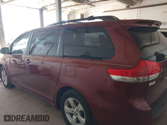 2012 Toyota Sienna LE AAS with VIN 5TDKK3DC9CS247320, listed as a IAAI auction lot 42049985 with 158,159 mi miles. Bid and sale history available at carsss.com. Image 14.