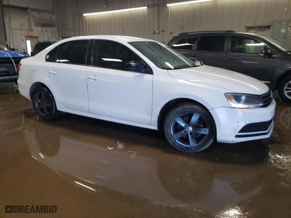 2015 Volkswagen Jetta Sedan 1.8T SE with VIN 3VWD17AJ1FM296566, listed as a Copart auction lot 48011525 with 152,557 mi miles and Clean Title. Bid and sale history available at carsss.com. Image 4.