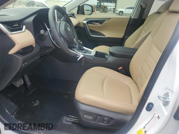 2024 Toyota RAV4 Hybrid XLE Premium with VIN JTMB6RFV6RJ054408, listed as a Copart auction lot 52120745 with 2,961 mi miles and Salvage Title. Bid and sale history available at DreamBid. Image 7.