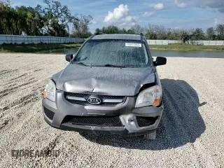 2009 Kia Sportage LX with VIN KNDJF724597601906, listed as a Copart auction lot 45317365 with 196,474 mi miles and Salvage Title. Bid and sale history available at carsss.com. Image 12.