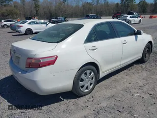 2007 Toyota Camry CE with VIN 4T1BE46KX7U675489, listed as a IAAI auction lot 41901818 with 203,335 mi miles. Bid and sale history available at carsss.com. Image 4.