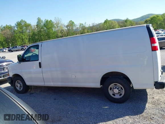 2017 Chevrolet Express Cargo with VIN 1GCZGHFF2H1117517, listed as a IAAI auction lot 42126231 with 289,653 mi miles and . Bid and sale history available at DreamBid. Image 15.