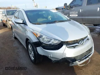 2015 Hyundai Elantra SE z VIN 5NPDH4AE9FH567797, wystawiony jako IAAI lot #41175638 z przebiegiem 100 029 mil mil oraz . Historia ofert i sprzedaży dostępna na DreamBid. Obrazek 1.