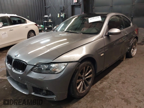 2008 BMW 3 Series 328i with VIN WBAWB33588P134753, listed as a IAAI auction lot 41357638 with 123,163 mi miles. Bid and sale history available at carsss.com. Image 19.