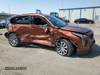 2021 Cadillac XT4 FWD Sport with VIN 1GYFZER49MF057541, listed as a Copart auction lot 70654544 with 35,441 mi miles and Non Repairable. Bid and sale history available at DreamBid. Image 4.