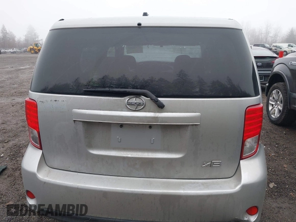2015 Scion xB with VIN JTLZE4FE6FJ067616, listed as a IAAI auction lot 41372242 with 1 mi miles. Bid and sale history available at carsss.com. Image 17.
