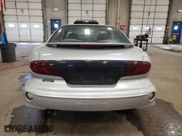 2001 Pontiac Sunfire SE z VIN 1G2JB124717145098, wystawiony jako Copart lot #48211645 z przebiegiem 97 886 mil mil oraz Czysty tytuł • Clean title. Historia ofert i sprzedaży dostępna na DreamBid. Obrazek 6.