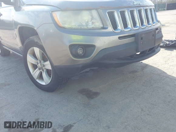 2013 Jeep Compass Sport with VIN 1C4NJCBB2DD174668, listed as a IAAI auction lot 42104977 with 213,123 mi miles. Bid and sale history available at carsss.com. Image 6.