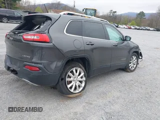 2014 Jeep Cherokee Limited with VIN 1C4PJMDS0EW193012, listed as a IAAI auction lot 41919404 with 90,734 mi miles. Bid and sale history available at carsss.com. Image 4.