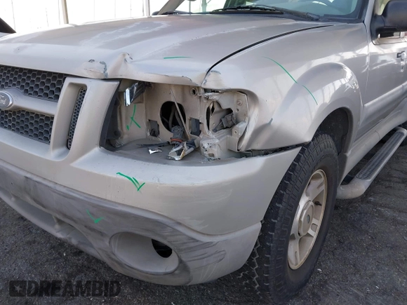 2003 Ford Explorer Sport Trac XLS с VIN 1FMZU67EX3UB37102, выставлен на аукционе IAAI как лот 42129030 с пробегом 145 919 миль миль и . История ставок и продаж доступна на DreamBid. Изображение 6.