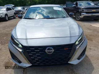 2024 Nissan Altima SR z VIN 1N4BL4CVXRN370456, wystawiony jako IAAI lot #42152499 z przebiegiem 30 007 mil mil oraz . Historia ofert i sprzedaży dostępna na DreamBid. Obrazek 12.