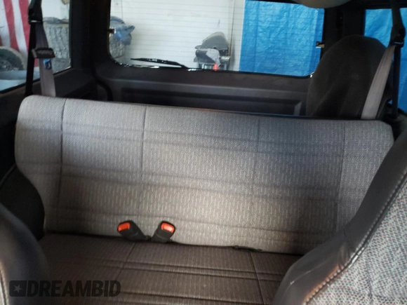 2001 Jeep Cherokee Sport with VIN 1J4FF48S81L620370, listed as a Copart auction lot 61663745 with 158,512 mi miles and Clean title. Bid and sale history available at DreamBid. Image 10.
