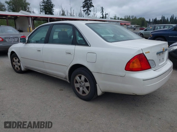 2002 Toyota Avalon XL with VIN 4T1BF28B82U239876, listed as a IAAI auction lot 42142686 with 104,163 mi miles and . Bid and sale history available at DreamBid. Image 3.