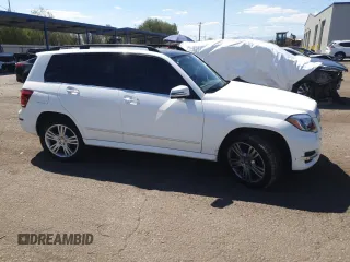 2015 Mercedes-Benz GLK 350 with VIN WDCGG5HB9FG403384, listed as a Copart auction lot 70284464 with 30,007 mi miles and Salvage Title. Bid and sale history available at DreamBid. Image 4.