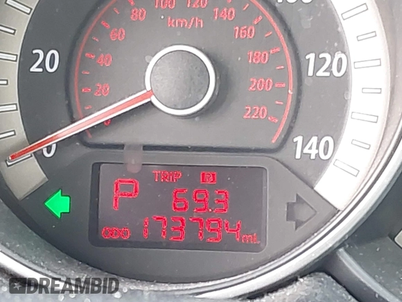 2010 Kia Forte EX z VIN KNAFU4A29A5881479, wystawiony jako IAAI lot #41618116 z przebiegiem 173 794 mil mil oraz . Historia ofert i sprzedaży dostępna na DreamBid. Obrazek 16.