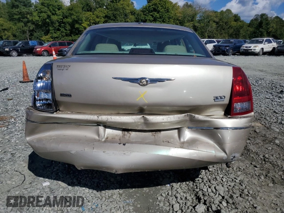 2006 Chrysler 300 Touring with VIN 2C3KK53G56H242414, listed as a Copart auction lot 72551254 with 112,759 mi miles and Salvage Title. Bid and sale history available at carsss.com. Image 6.