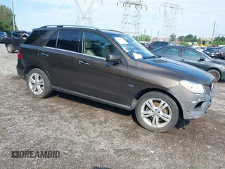 2012 Mercedes-Benz M 350 with VIN 4JGDA5HB1CA047095, listed as a IAAI auction lot 42629719 with 152,488 mi miles and . Bid and sale history available at DreamBid. Image 1.