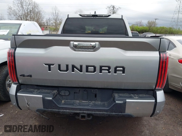 2022 Toyota Tundra Limited Hybrid with VIN 5TFJC5DB8NX009385, listed as a IAAI auction lot 41952224 with 40,497 mi miles and . Bid and sale history available at DreamBid. Image 16.