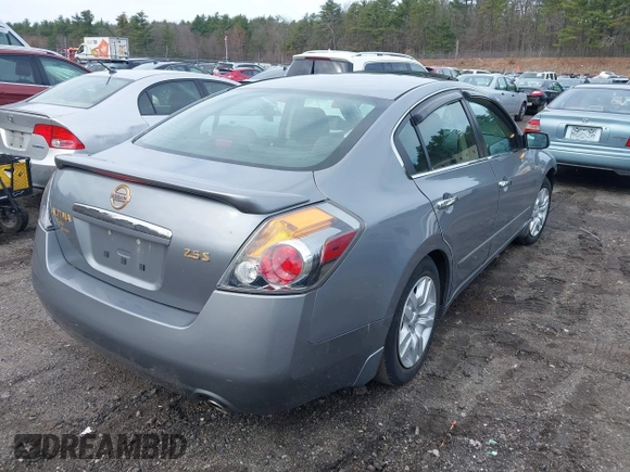 2009 Nissan Altima 2.5 S with VIN 1N4AL21E59N470080, listed as a IAAI auction lot 41953486 with 67,150 mi miles. Bid and sale history available at carsss.com. Image 4.