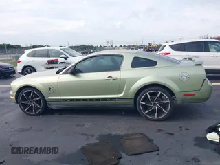 2005 Ford Mustang Deluxe с VIN 1ZVFT80N255140487, выставлен на аукционе IAAI как лот 42643309 с пробегом 153 782 миль миль и . История ставок и продаж доступна на DreamBid. Изображение 14.