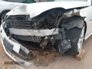 2012 Mercedes-Benz C 250 с VIN WDDGJ4HB0CF848914, выставлен на аукционе IAAI как лот 42360885 с пробегом 171 456 миль миль и . История ставок и продаж доступна на DreamBid. Изображение 6.