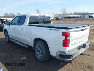 2024 Chevrolet Silverado 1500 LT with VIN 1GCRDDED9RZ392886, listed as a IAAI auction lot 41779651 with Not Provided miles and . Bid and sale history available at DreamBid. Image 3.