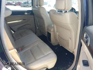 2015 Jeep Grand Cherokee Limited with VIN 1C4RJEBG5FC635136, listed as a IAAI auction lot 41894763 with 229,907 mi miles. Bid and sale history available at carsss.com. Image 8.