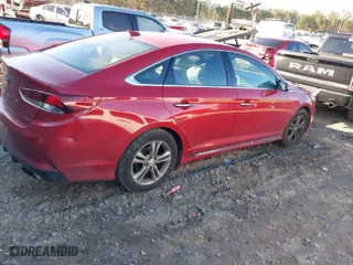 2019 Hyundai Sonata Sport with VIN 5NPE34AFXKH736229, listed as a IAAI auction lot 41355059 with 116,236 mi miles. Bid and sale history available at carsss.com. Image 4.