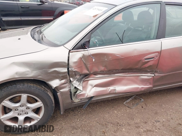 2006 Nissan Altima S with VIN 1N4AL11D76N346017, listed as a IAAI auction lot 42075405 with 114,192 mi miles and . Bid and sale history available at DreamBid. Image 6.