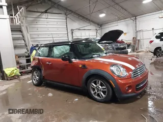 2012 MINI Hardtop with VIN WMWSU3C59CT260953, listed as a IAAI auction lot 41228571 with 138,313 mi miles and . Bid and sale history available at DreamBid. Image 1.