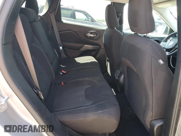 2021 Jeep Cherokee Latitude с VIN 1C4PJLCB7MD125621, выставлен на аукционе Copart как лот 56900265 с пробегом 43 318 миль миль и Списание • Salvage title. История ставок и продаж доступна на DreamBid. Изображение 10.