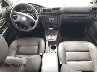 2004 Volkswagen Passat GLS with VIN WVWPD63B24P249951, listed as a Copart auction lot 54295915 with 144,336 mi miles and Salvage title. Bid and sale history available at DreamBid. Image 8.