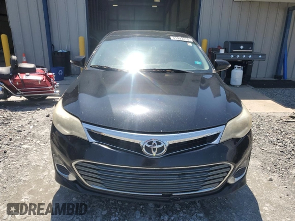 2013 Toyota Avalon XLE with VIN 4T1BK1EB2DU034907, listed as a Copart auction lot 51998375 with 205,150 mi miles and Salvage Title. Bid and sale history available at DreamBid. Image 5.