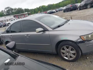 2006 Volvo S40 2.4L с VIN YV1MS382162195052, выставлен на аукционе IAAI как лот 42191212 с пробегом 177 112 миль миль и . История ставок и продаж доступна на DreamBid. Изображение 13.