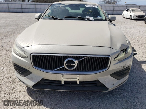 2019 Volvo S60 Momentum with VIN 7JRA22TK2KG001461, listed as a Copart auction lot 42370613 with 23,534 mi miles. Bid and sale history available at carsss.com. Image 5.