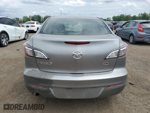 2012 Mazda 3 i Sport z VIN JM1BL1UF9C1587155, wystawiony jako Copart lot #59013105 z przebiegiem 188 233 mil mil oraz Szkoda całkowita • Salvage title. Historia ofert i sprzedaży dostępna na DreamBid. Obrazek 6.