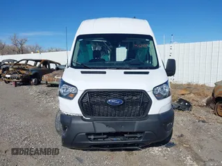 2024 Ford Transit Passenger XL with VIN 1FBAX2X85RKA46890, listed as a IAAI auction lot 41648977 with 20,637 mi miles and . Bid and sale history available at DreamBid. Image 12.