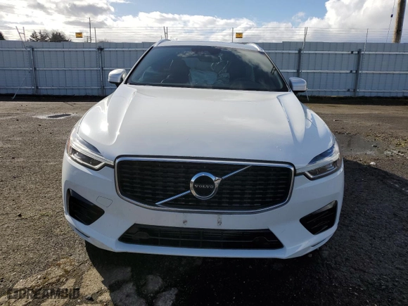 2019 Volvo XC60 R-Design with VIN YV4A22RM8K1333427, listed as a Copart auction lot 45726494 with 43,463 mi miles. Bid and sale history available at carsss.com. Image 5.