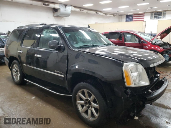 2012 GMC Yukon Denali with VIN 1GKS1EEFXCR126256, listed as a Copart auction lot 88656765 with 203,007 mi miles and Clean Title. Bid and sale history available at carsss.com. Image 4.