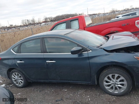 2016 Nissan Sentra SR with VIN 3N1AB7AP6GL670042, listed as a IAAI auction lot 41424077 with 78,012 mi miles. Bid and sale history available at carsss.com. Image 13.
