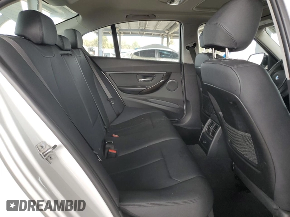 2018 BMW 3 Series 320i with VIN WBA8E1G55JNU90335, listed as a Copart auction lot 47554685 with 64,352 mi miles and Salvage Title. Bid and sale history available at carsss.com. Image 11.