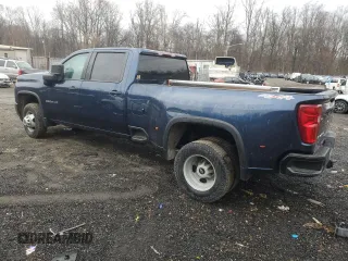 2023 Chevrolet Silverado 3500HD Work Truck with VIN 1GC4YSEY6PF123118, listed as a Copart auction lot 83081544 with 137,122 mi miles and Salvage Title. Bid and sale history available at carsss.com. Image 2.