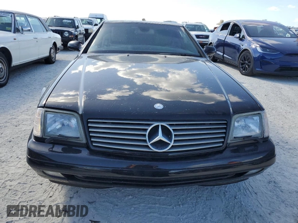 1999 Mercedes-Benz SL-Class with VIN WDBFA68F5XF177037, listed as a Copart auction lot 77098654 with 0 mi miles and Non Repairable. Bid and sale history available at carsss.com. Image 5.