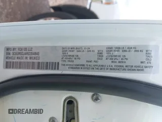 2024 Ram 2500 Big Horn z VIN 3C6UR5DJ4RG354840, wystawiony jako IAAI lot #42509658 z przebiegiem Nie podano mil oraz . Historia ofert i sprzedaży dostępna na DreamBid. Obrazek 9.