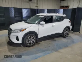 2024 Nissan Kicks SV with VIN 3N1CP5CV9RL549499, listed as a Copart auction lot 53754905 with 21,210 mi miles and Salvage Title. Bid and sale history available at carsss.com. Image 1.