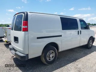 2019 Chevrolet Express Cargo with VIN 1GCWGAFG8K1365250, listed as a IAAI auction lot 42107432 with 192,055 mi miles. Bid and sale history available at carsss.com. Image 6.