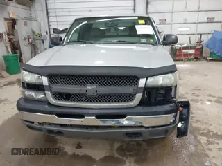 2005 Chevrolet Silverado 1500 Z71 with VIN 1GCEK19Z55Z148705, listed as a IAAI auction lot 42084628 with 217,172 mi miles. Bid and sale history available at carsss.com. Image 12.