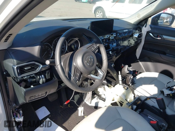2024 Mazda CX-5 2.5 S Preferred Package with VIN JM3KFBCL5R0516853, listed as a IAAI auction lot 40859077 with 397 mi miles. Bid and sale history available at carsss.com. Image 20.