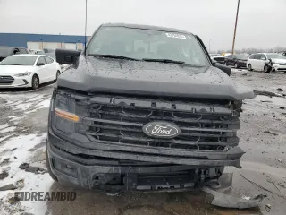 2024 Ford F-150 XLT with VIN 1FTEW3LP7RKD17872, listed as a Copart auction lot 43784075 with 28,241 mi miles and Salvage Title. Bid and sale history available at carsss.com. Image 5.